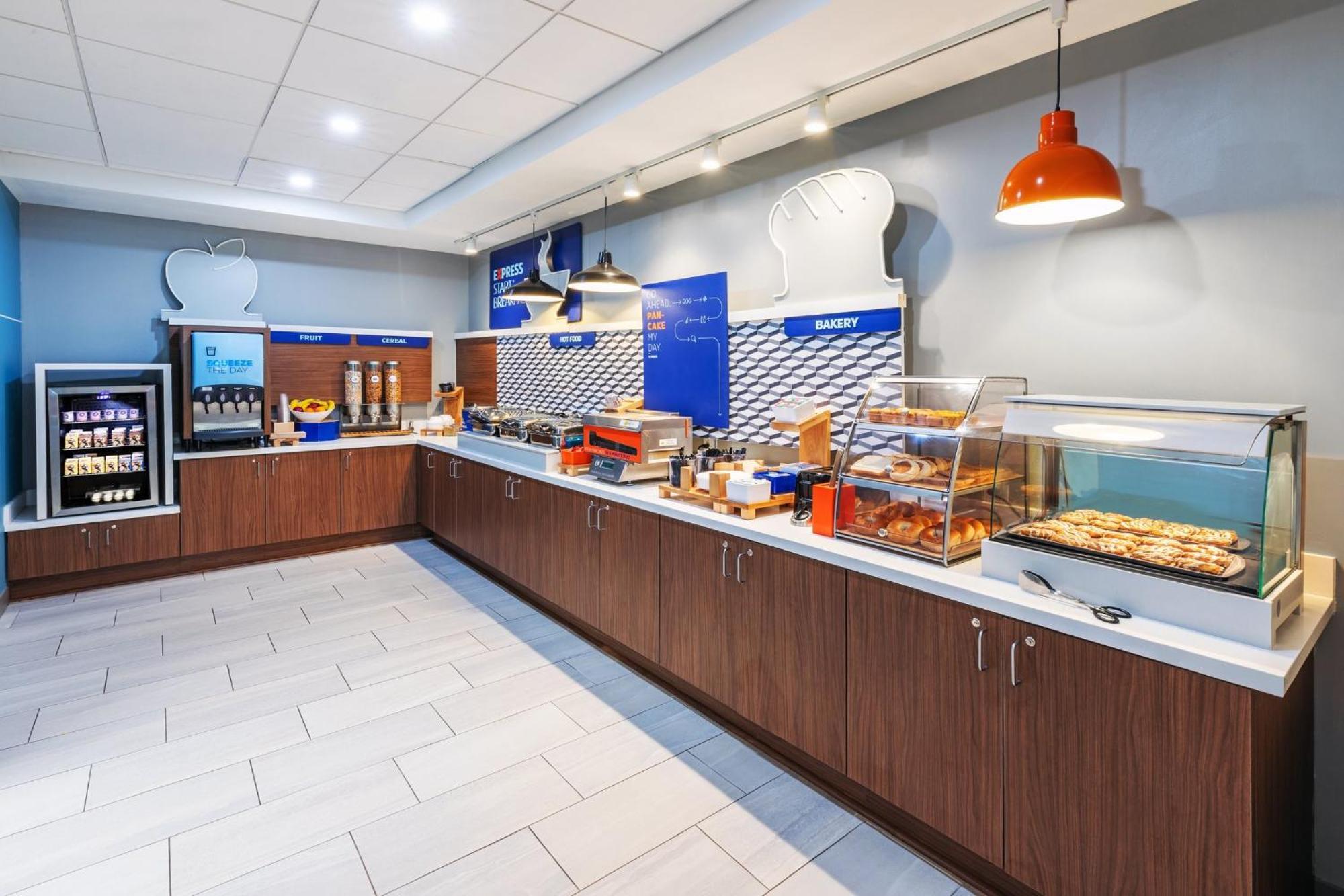 Holiday Inn Express El Paso-Central By Ihg Exterior foto