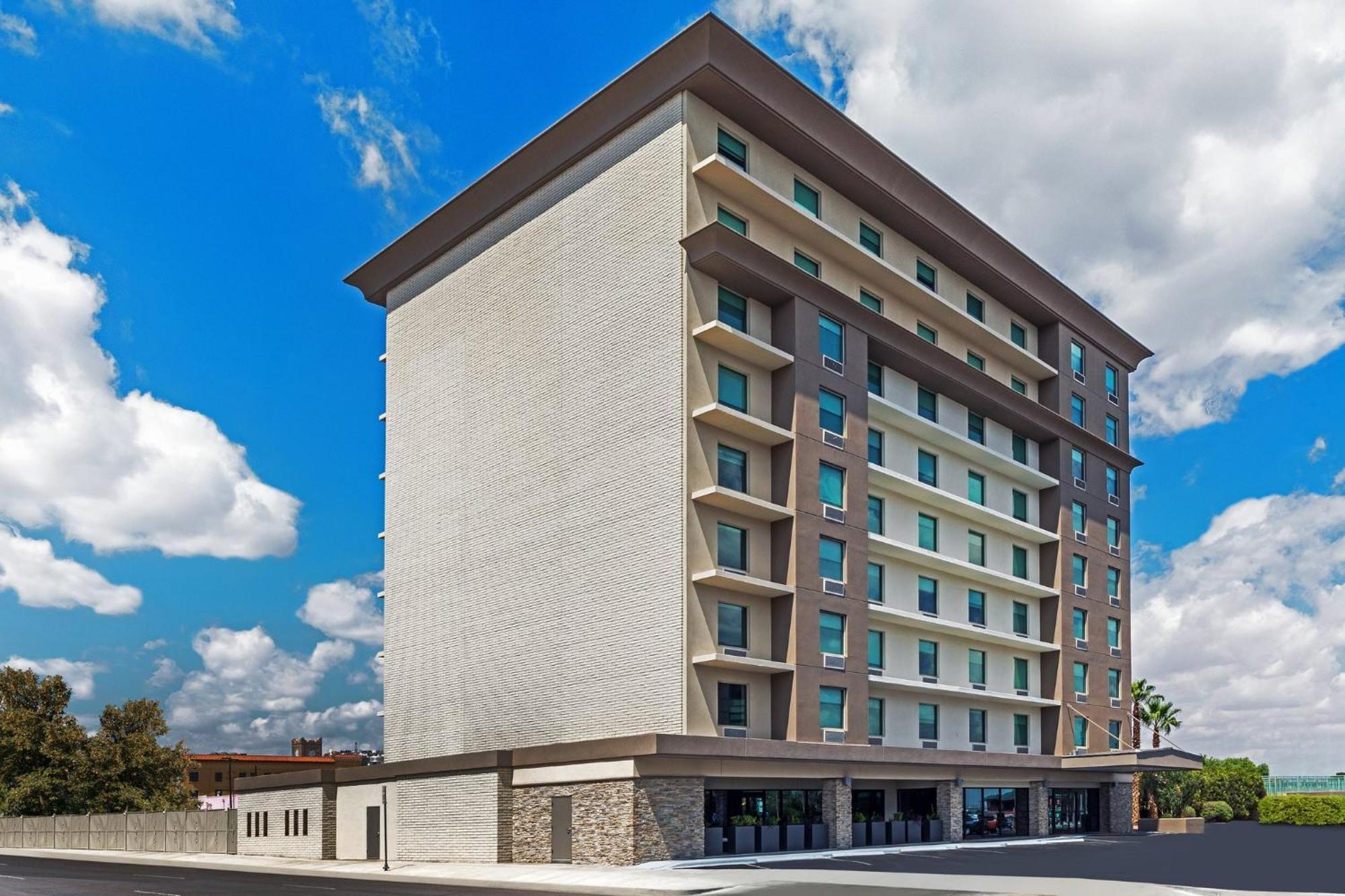 Holiday Inn Express El Paso-Central By Ihg Exterior foto